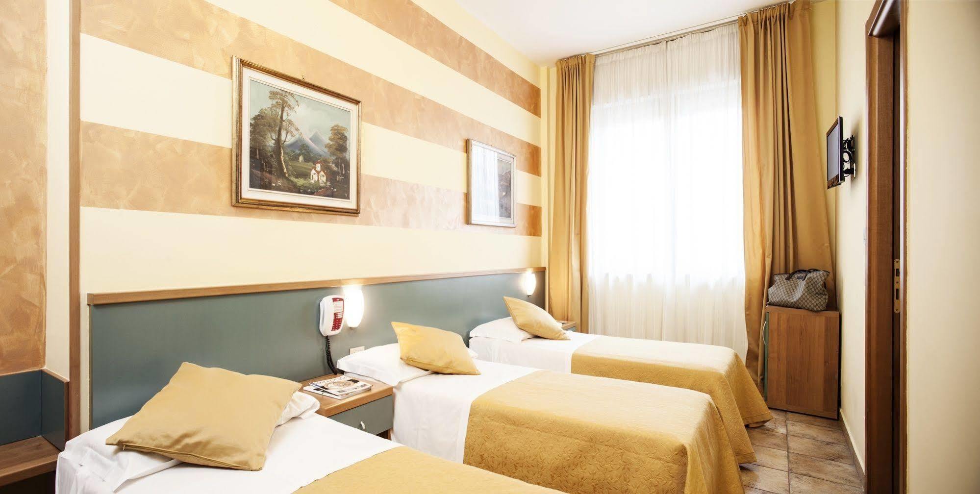 Astor 3*