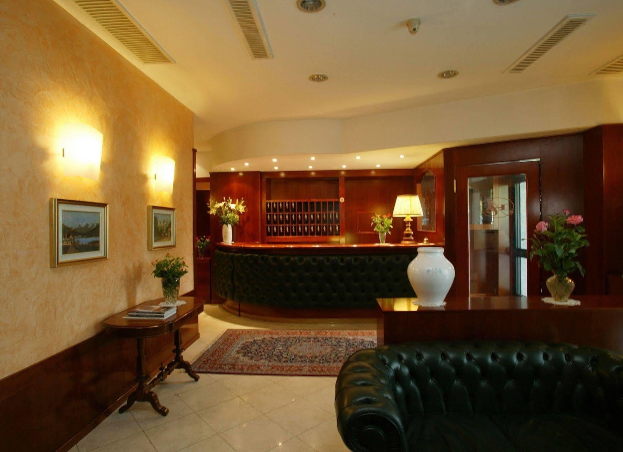 Hotel Astor 3*