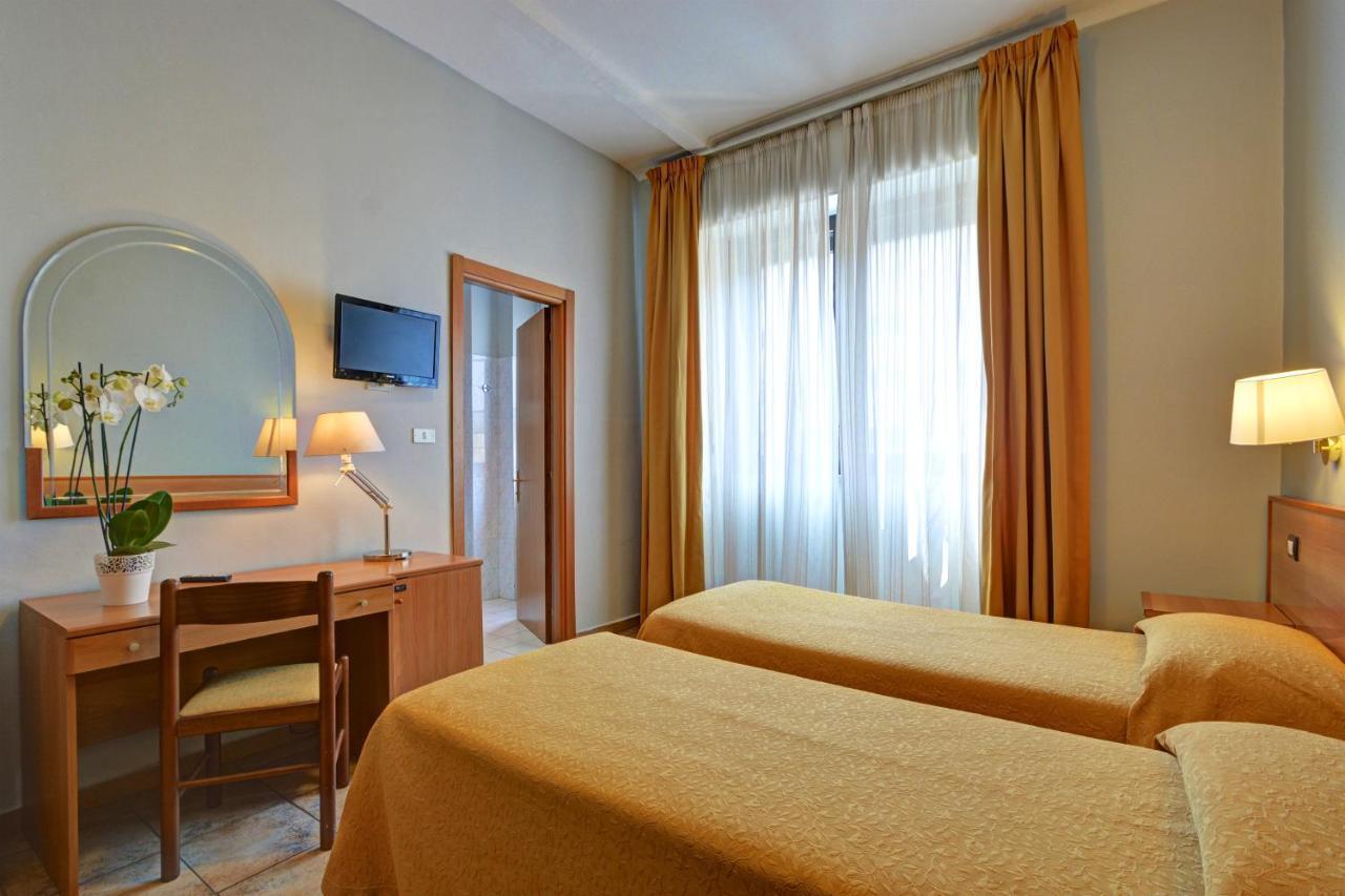 Hotel Astor